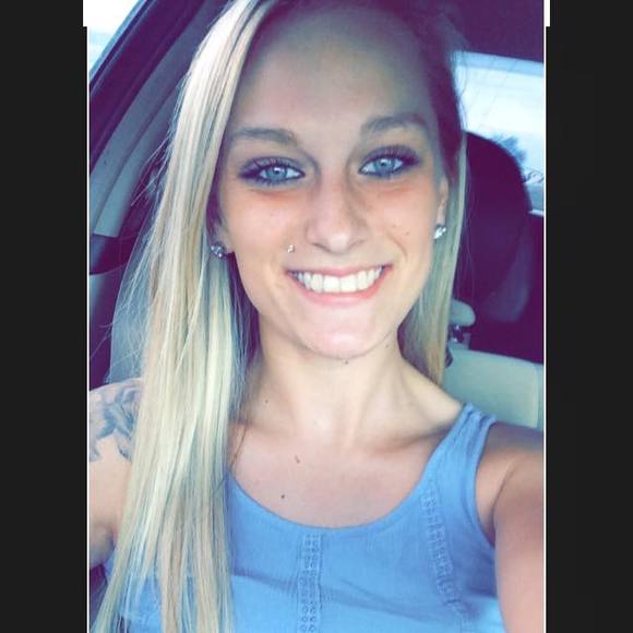 Meet your Posher, Kirsten - Picture 1 of 1